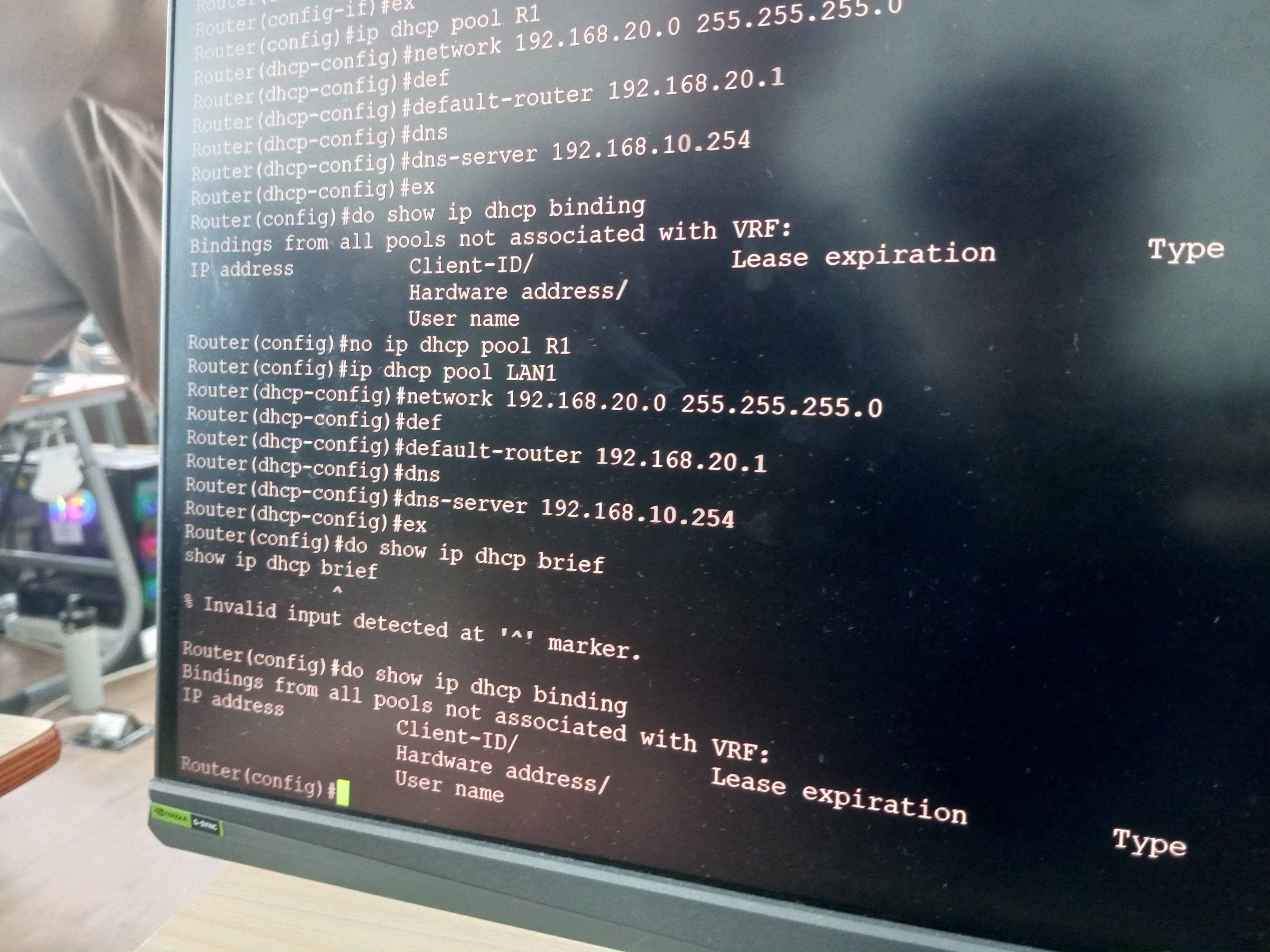 Dokumentasi Konfigurasi DHCP Server Cisco CLI